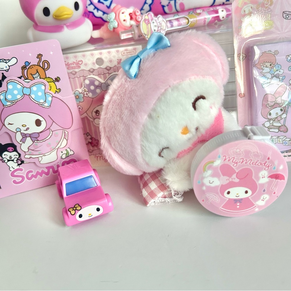 🩷(MY320) My Melody Adorable 11-Piece Pencil Case Bundle! - Picture 4 of 7
